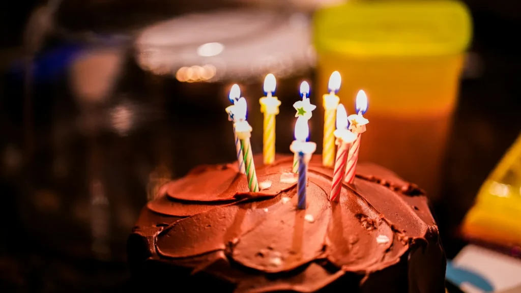 Como escolher o bolo de aniversário: tamanho, recheio e quantas fatias